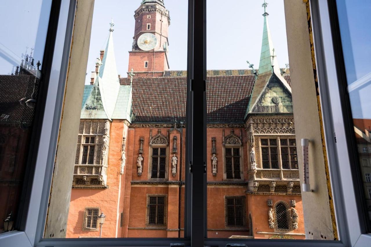 Rynek 20/21 -Cosy New Apartment On The Market Square - 4 Bedrooms - 8 People วรอตซวาฟ ภายนอก รูปภาพ