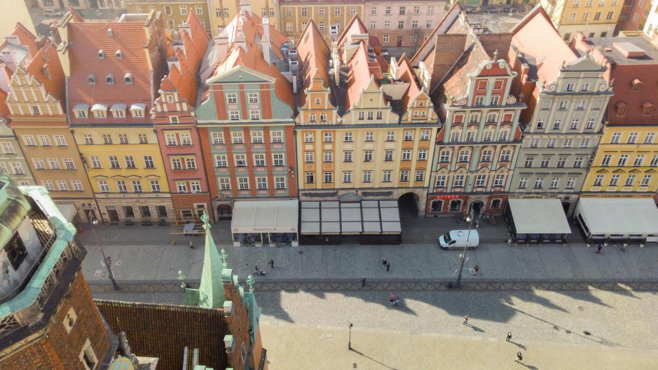 Rynek 20/21 -Cosy New Apartment On The Market Square - 4 Bedrooms - 8 People วรอตซวาฟ ภายนอก รูปภาพ